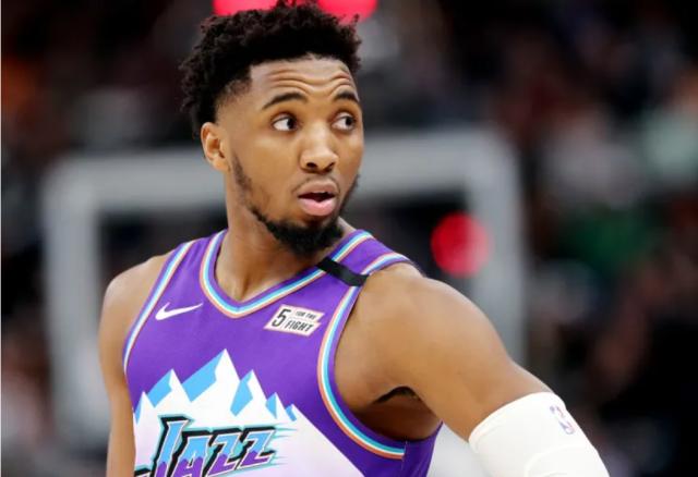 邓罗回暖热火结束连败 戈贝尔再引冲突爵士陷低谷