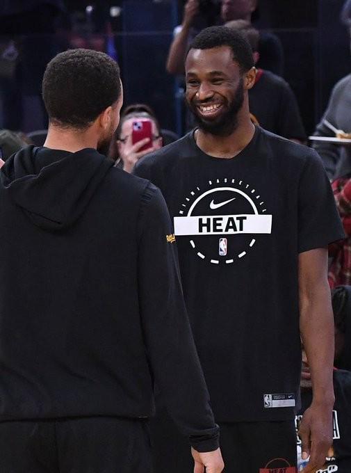 开云官网-2022年冠军功臣,记者:勇士有意交易回维金斯