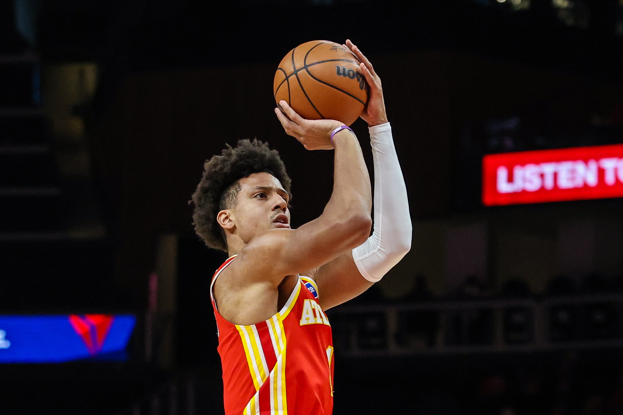 开云APP-本赛季仅杰伦·约翰逊&约基奇曾单场20+15+15 两人都2次做到